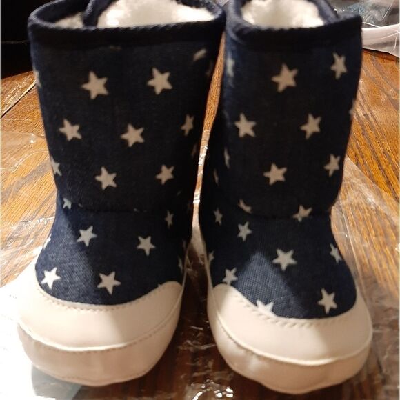 New Infant Size 2 Blue White Star Boots Booties Ankle Boots Faux Fur Lin… - Picture 2 of 8
